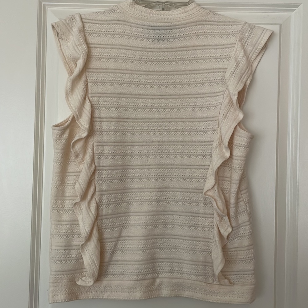 Ivory Ruffle Jessica Simpson Top - Picture 3 of 3